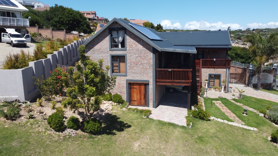 3 Bedroom Property for Sale in Bergsig Western Cape